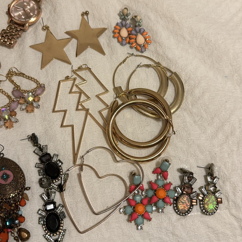 Earrings - Picture 3 of 3